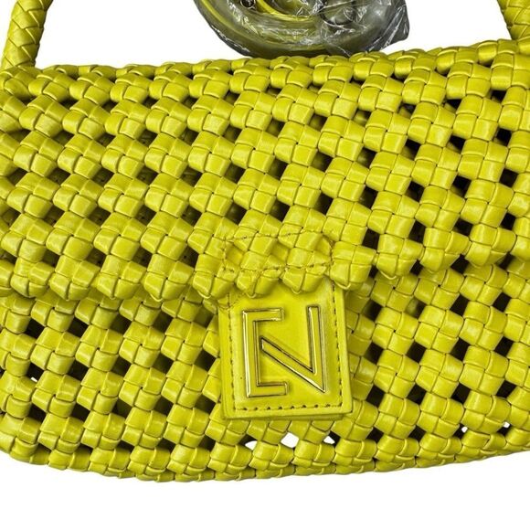 NWOT Expressions NYC Yellow Woven Crossbody Bag - Picture 5 of 7